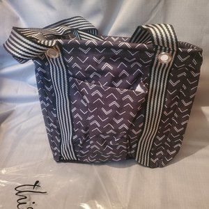 Small Utility Tote in Tip Top Chevron